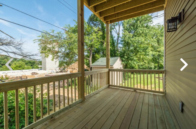 Building Photo - 1307 N Washington St