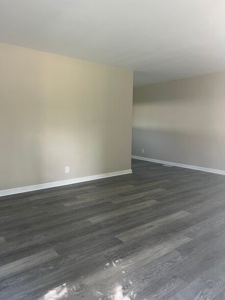 Building Photo - 2712 Bello Ct