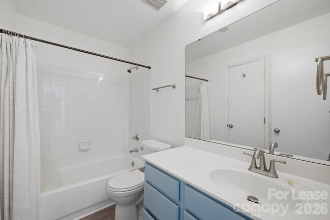 Building Photo - 18883 Vineyard Point Ln