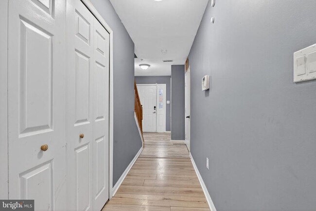 Building Photo - 3818 Early Glow Ln