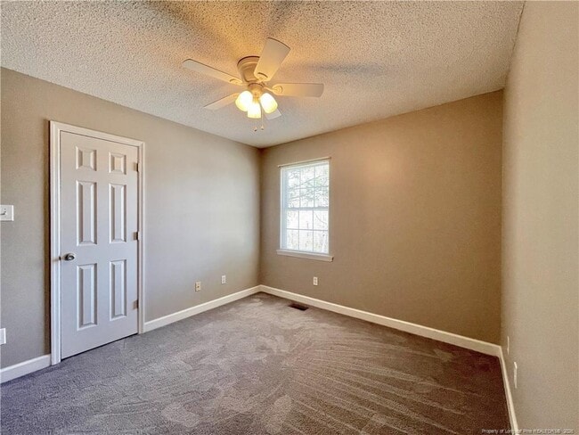 Building Photo - 239 Yorkshire Dr