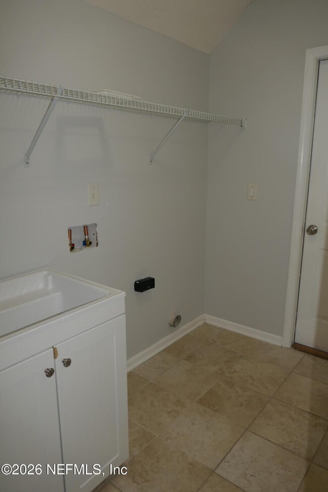 Building Photo - 2359 Huckins Ct