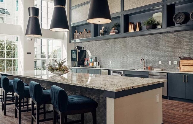 Building Photo - 8802 N Sam Houston Pkwy E Pky