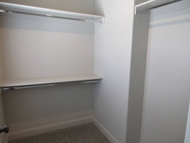 Building Photo - ** Move-in Discount** Newer Town home living in the heart of Cedar City!