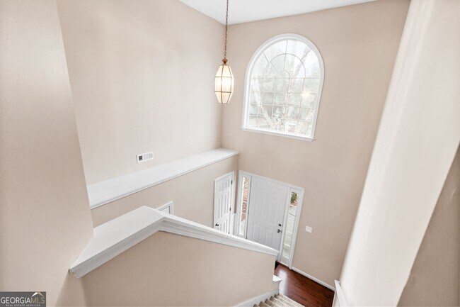 Building Photo - 1393 Glenover Way