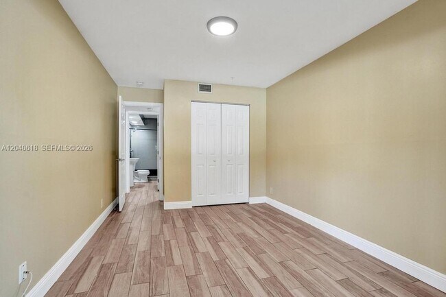 Building Photo - 4114 NW 88th Ave