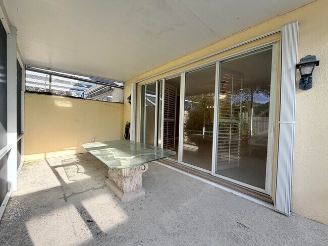 Building Photo - 2205 Telogia Ct