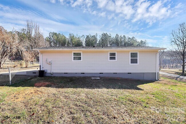 Building Photo - 5509 Dallas High Shoals Hwy