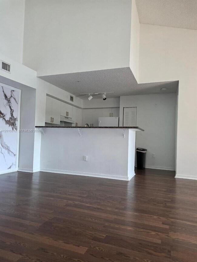 Building Photo - 12118 St.Andrews Pl