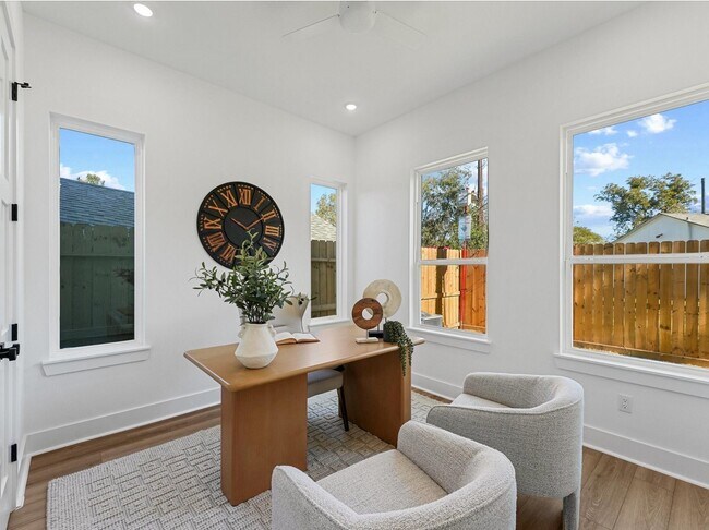 Building Photo - 8322 Williamsdell St