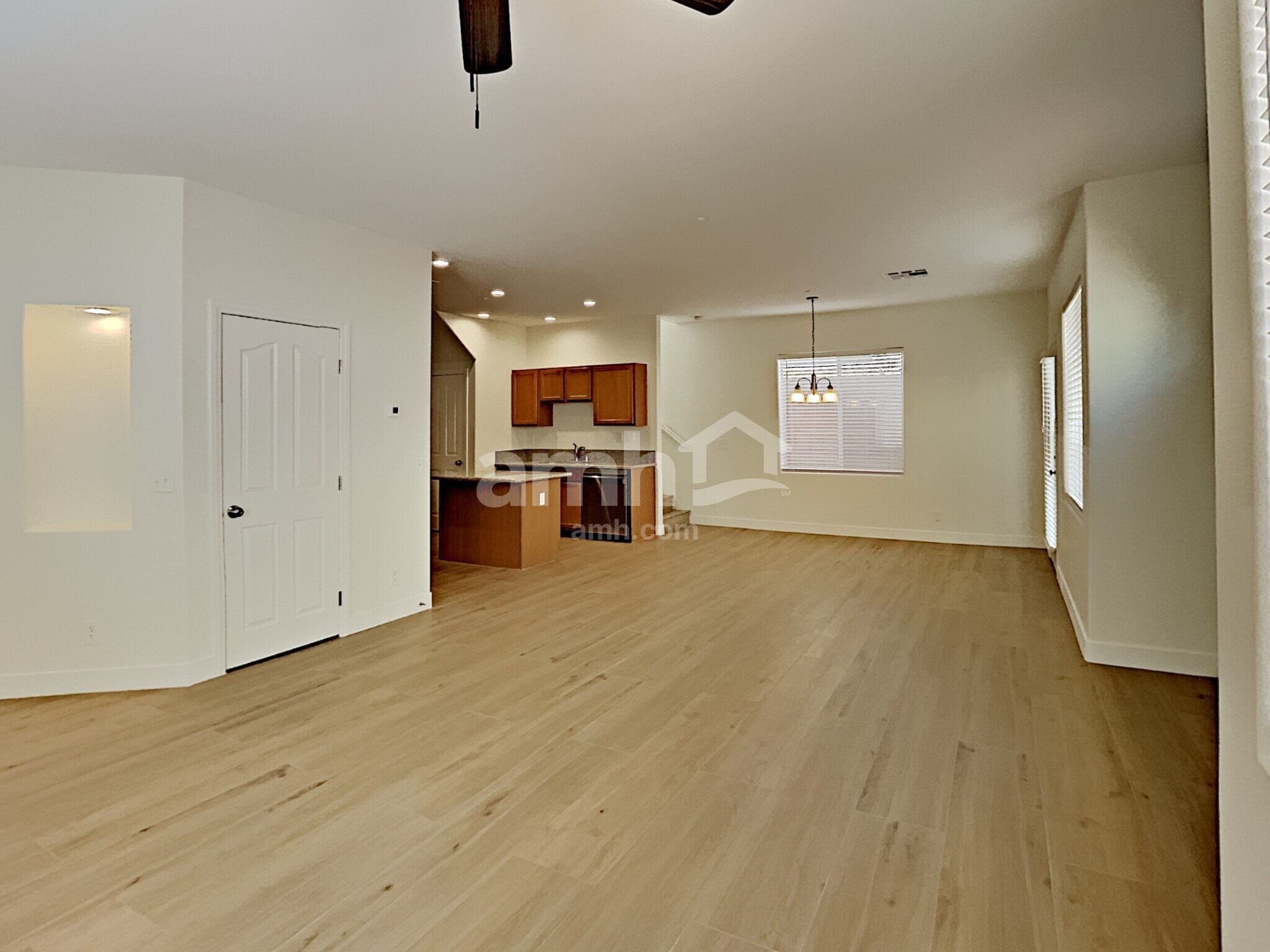 Building Photo - 8928 Cambridge Glen Ct