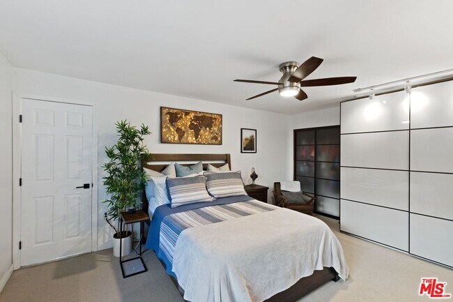 Building Photo - 7130 Gateshead Way