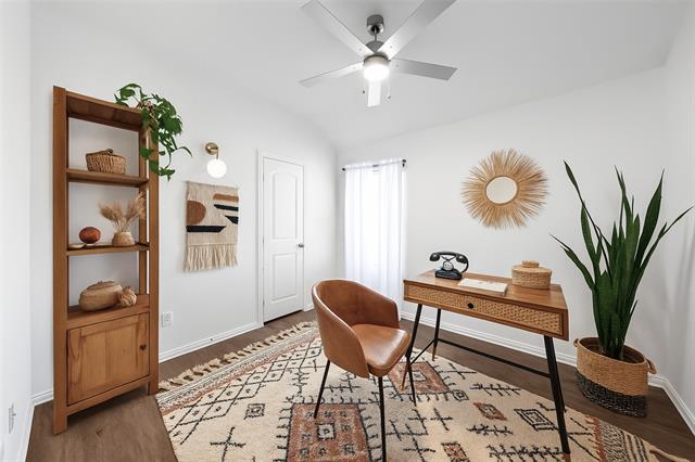 Building Photo - 105 Capewood Dr