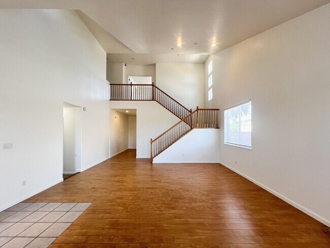 Building Photo - 509 Marla Dr