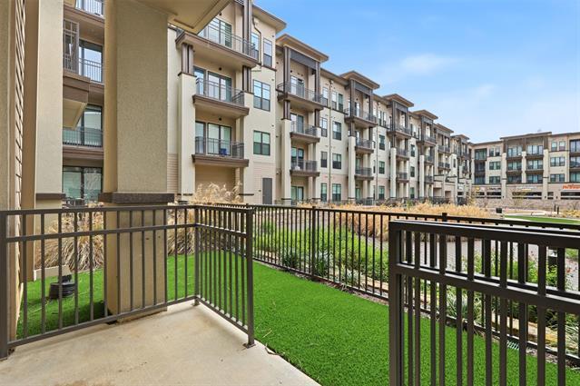 Building Photo - 2700 Old Denton Rd