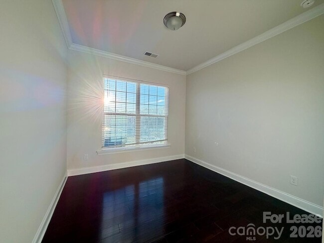 Building Photo - 1722 Spears Dr NW