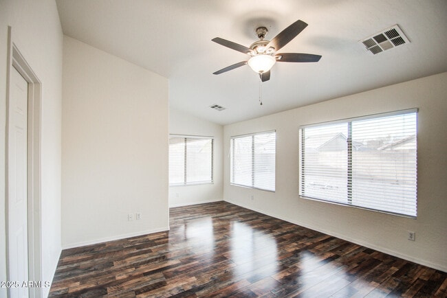 Building Photo - 2586 W Bartlett Way