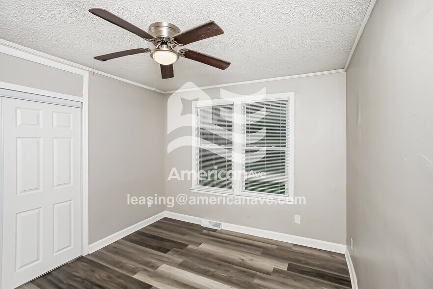 Building Photo - 217 Ferrell Dr