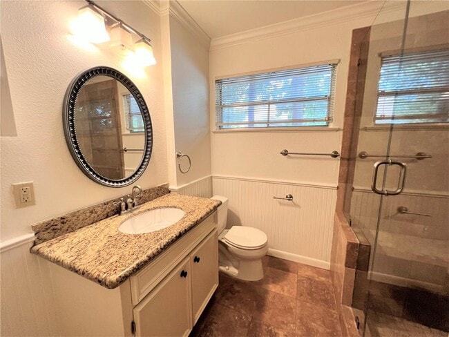 Building Photo - 5011 Finley Dr