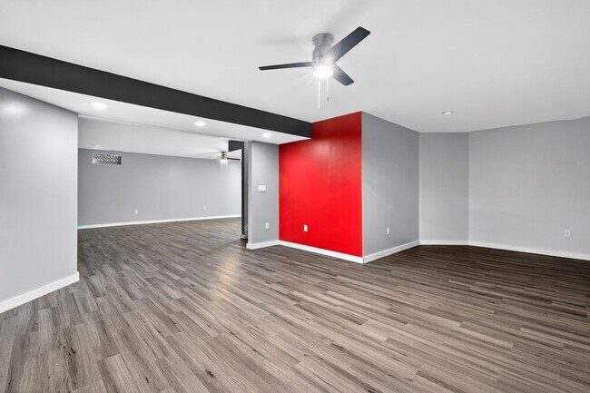 Building Photo - 11304 Cox Ave