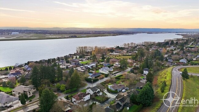 Building Photo - 1511 SE 86th Ct