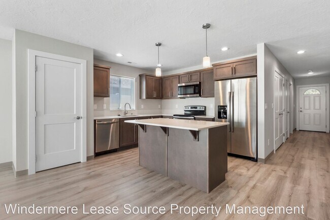 Building Photo - 3 br, 2 bath House - 710 N Jones Lane