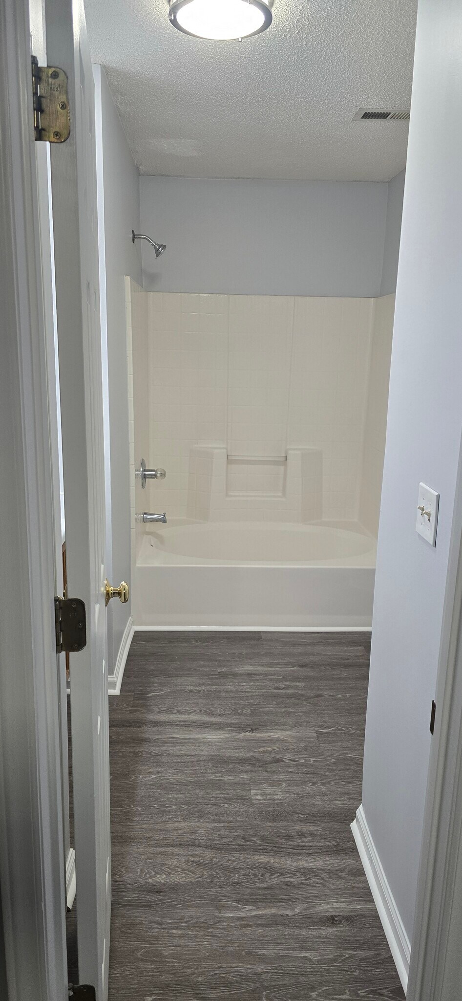 Building Photo - 3606 Bethany Trce