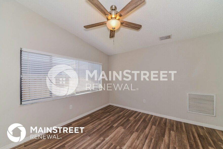 Building Photo - 6384 Samoa Dr