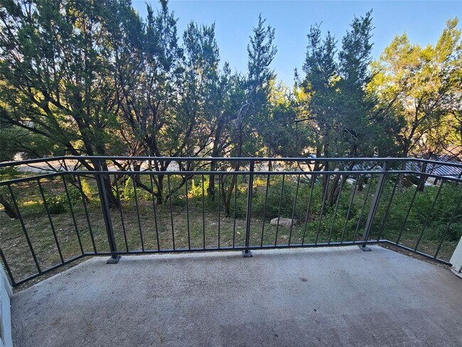 Building Photo - 6000 Shepherd Mountain Cove