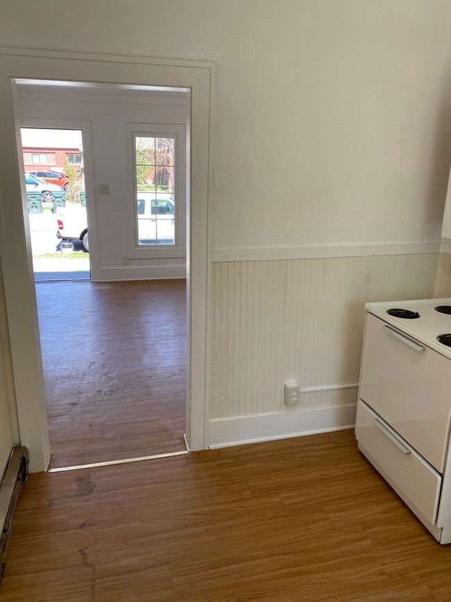 Interior Photo - Center Street