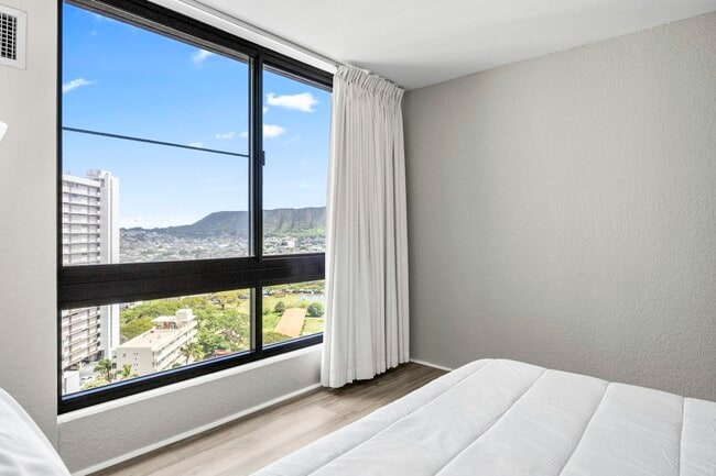 Building Photo - 300 Wai Nani Way