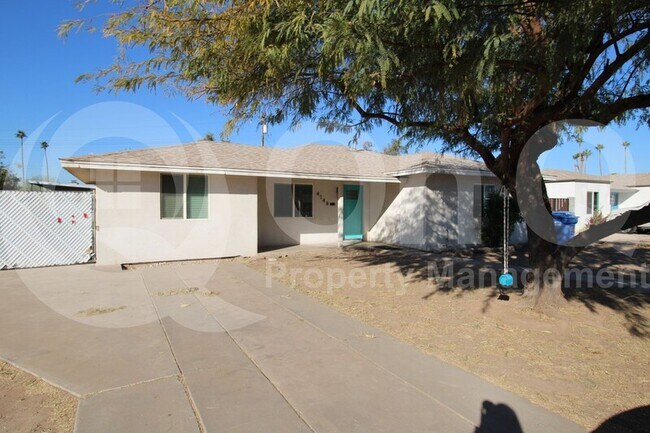 Building Photo - 4148 N 15th Ave