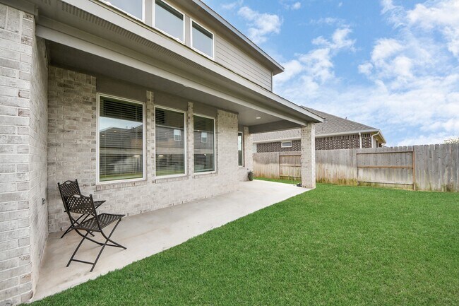 Building Photo - 1548 Dawn Hbr Dr