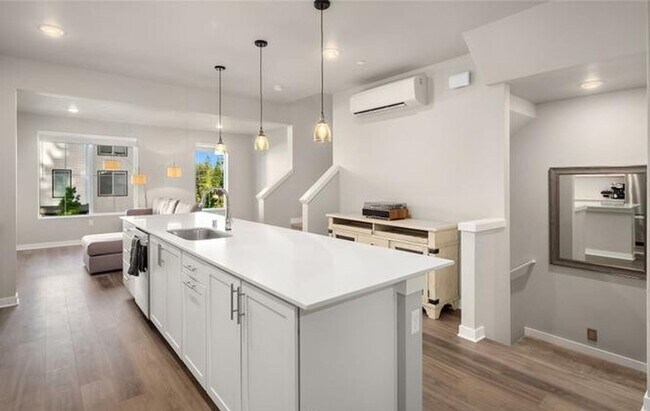 Building Photo - Newer Construction 3-Bedroom Home with Smart Features, Tandem Garage & Community Amenities