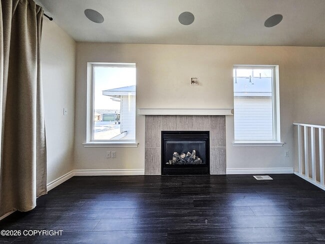 Building Photo - 1022 Northpointe Bluff Dr