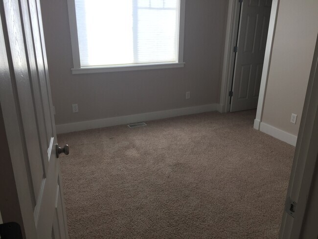 Building Photo - 3BD/2.5BA Harvest Creek Single Family Home