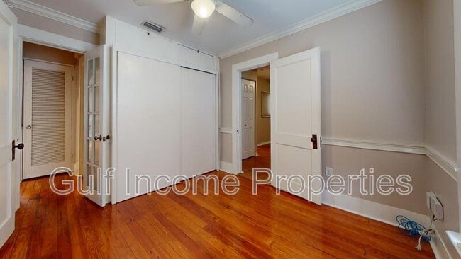 Building Photo - 1422 17th St W