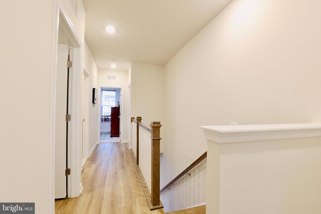Building Photo - 773 Mount Airy Ter NE