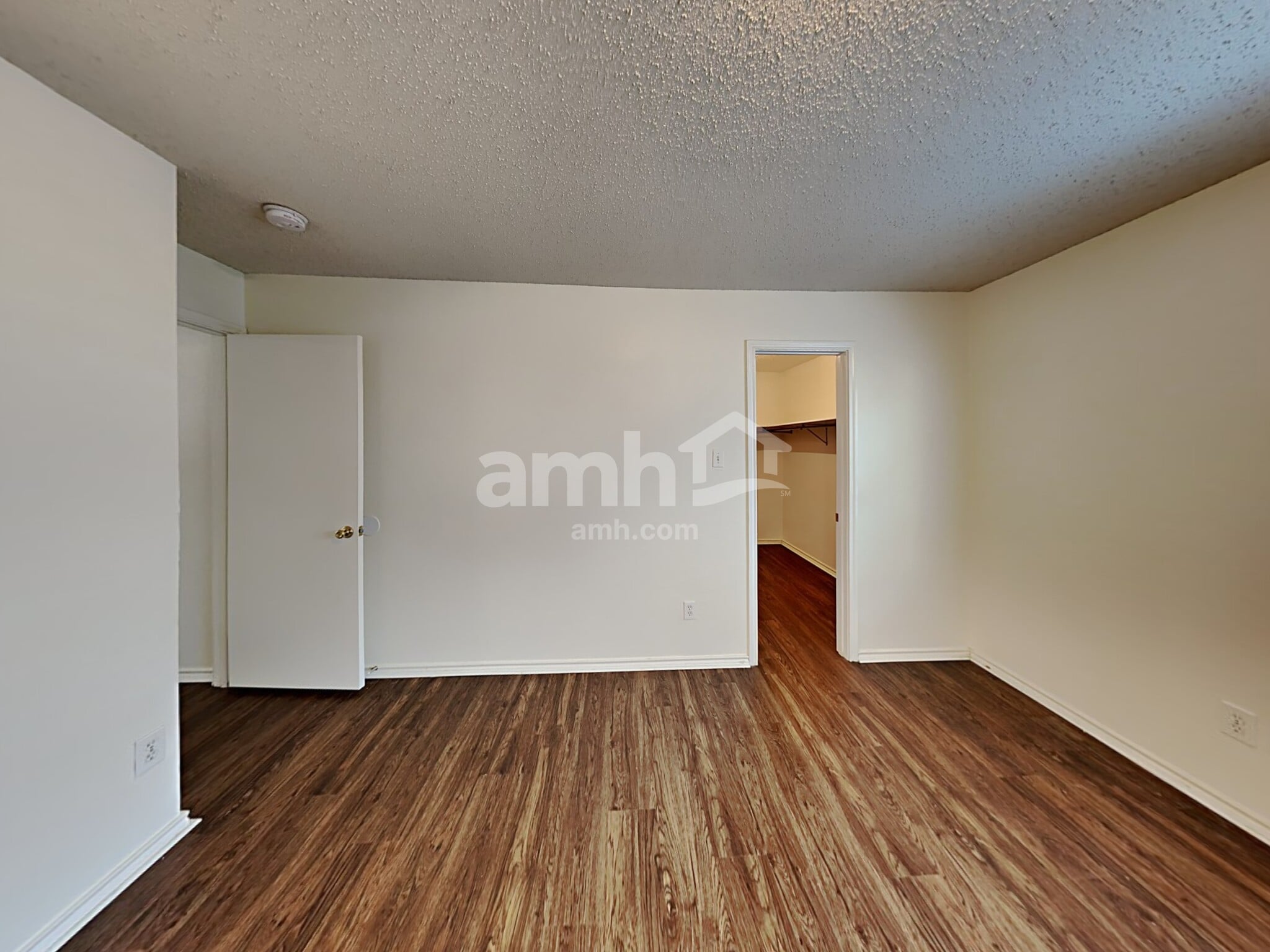 Building Photo - 10109 Chapel Glen Ter