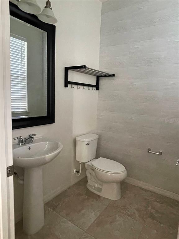 Building Photo - 14651 Bahama Swallow Boulevard