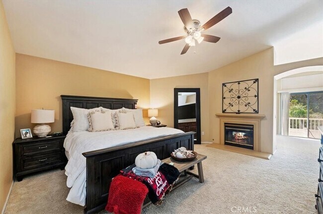 Building Photo - 2760 Hidden Hills Way W
