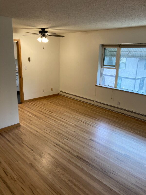 Building Photo - 408 6th St SW