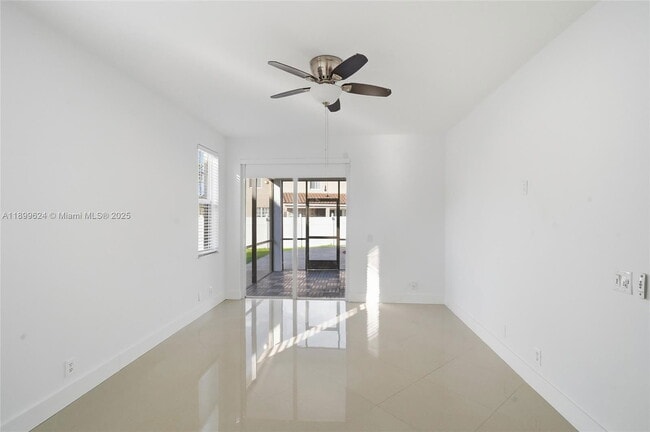 Building Photo - 1049 Thistle Creek Ct