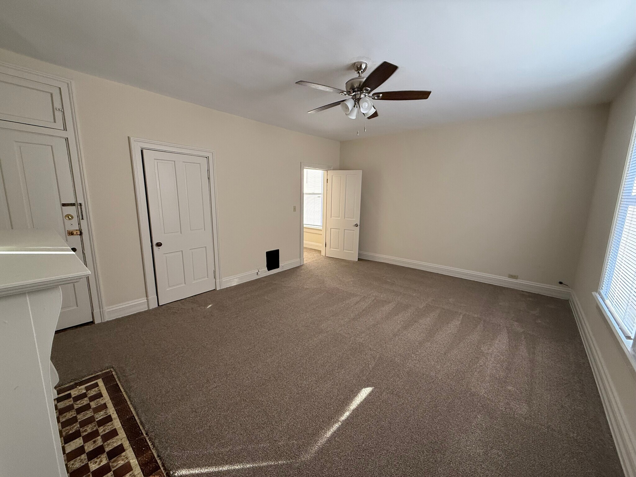 Building Photo - 352 Shiloh St