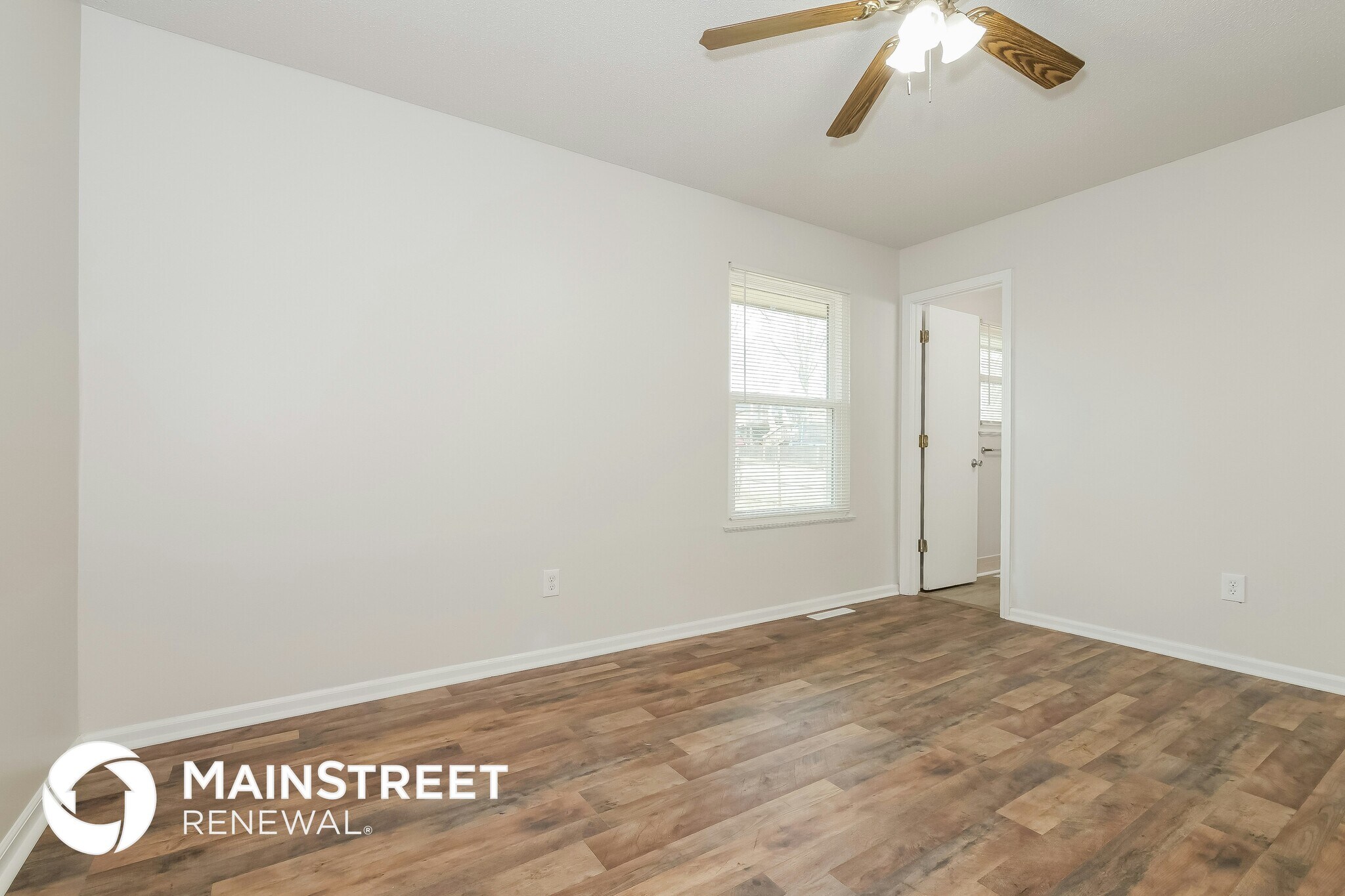 Building Photo - 1404 N Aztec Ave