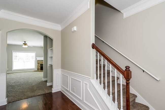 Building Photo - 205 Swem Ct