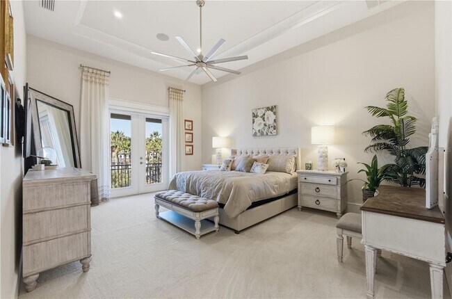 Building Photo - 340 Ocean Crest Dr