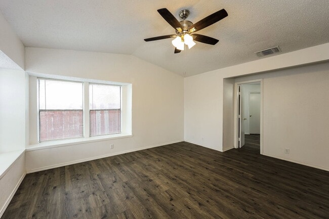 Building Photo - 7519 Branding Trail