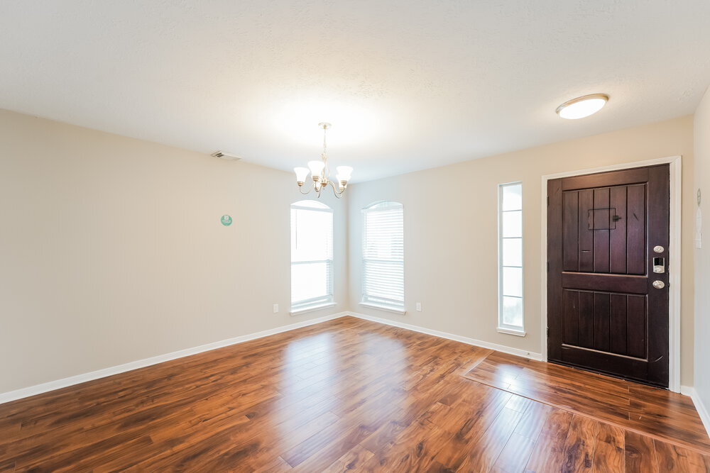Building Photo - 14814 Dorray Ln