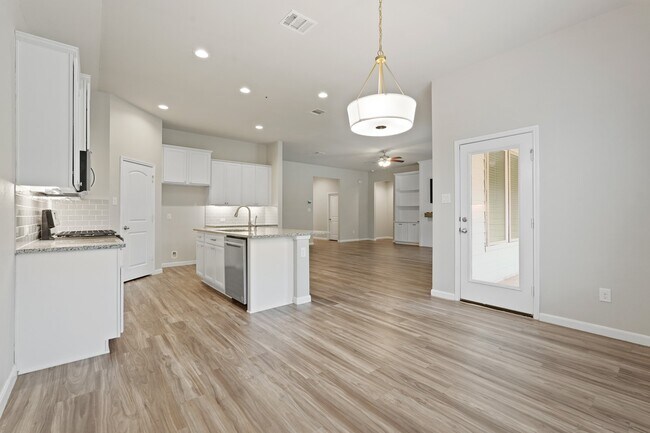 Building Photo - 18206 Bayonne Channel Ct